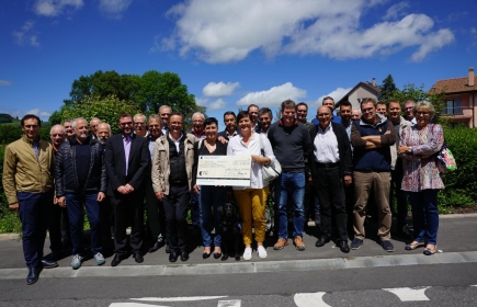 Remise chèque à Loisirs pour Tous